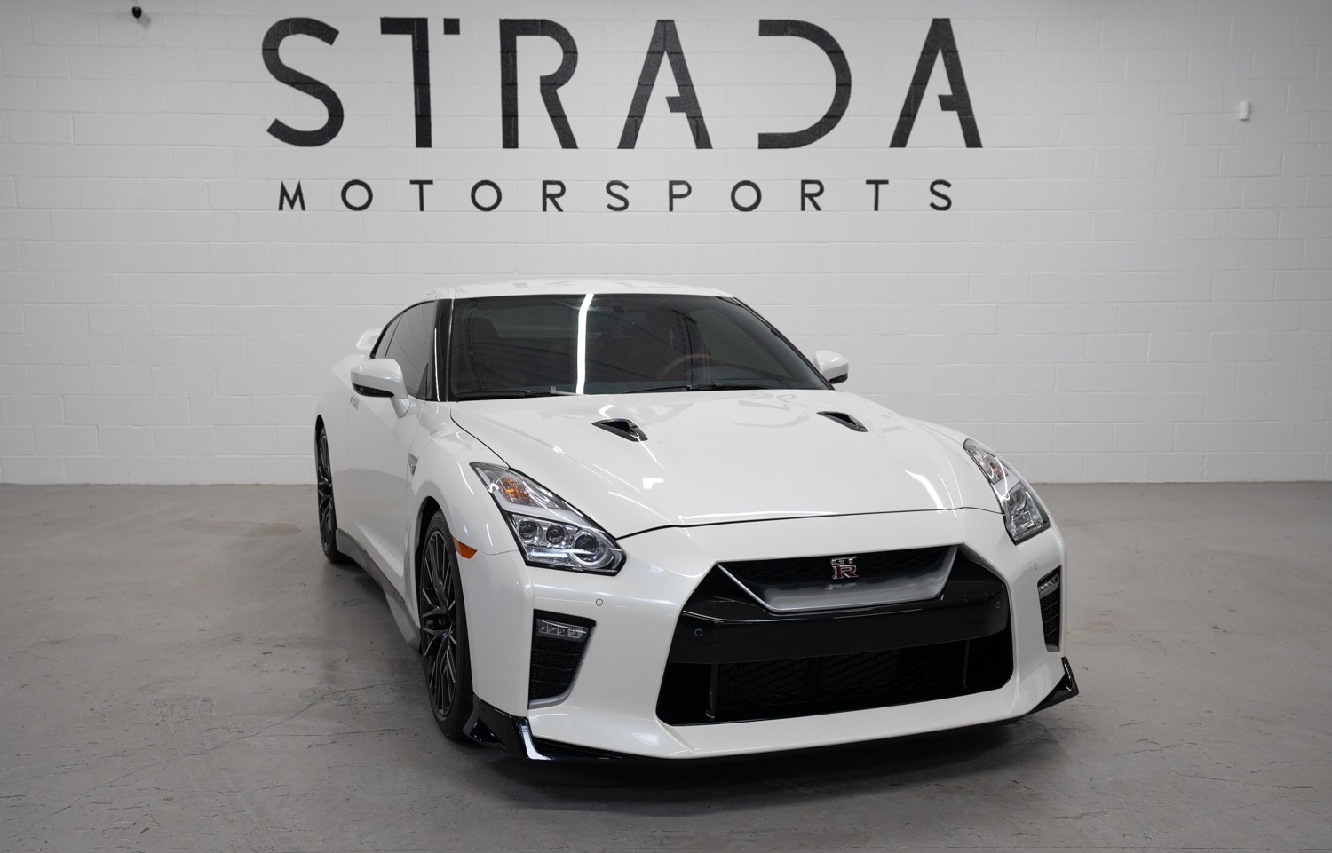 used 2020 nissan gt r